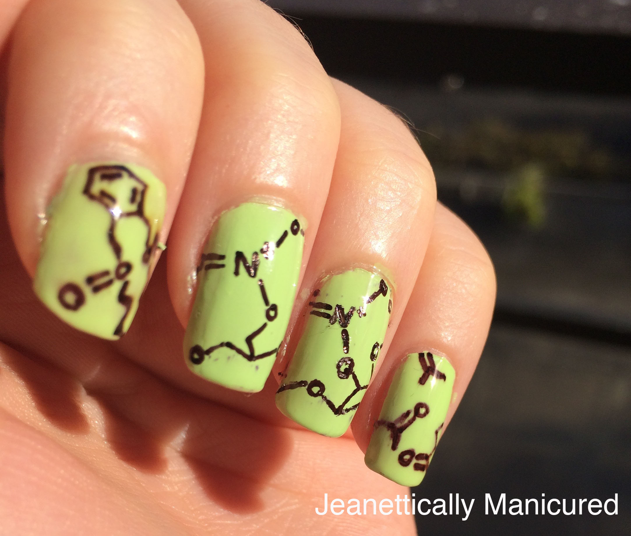 40 Great Nail Art Ideas – Geek