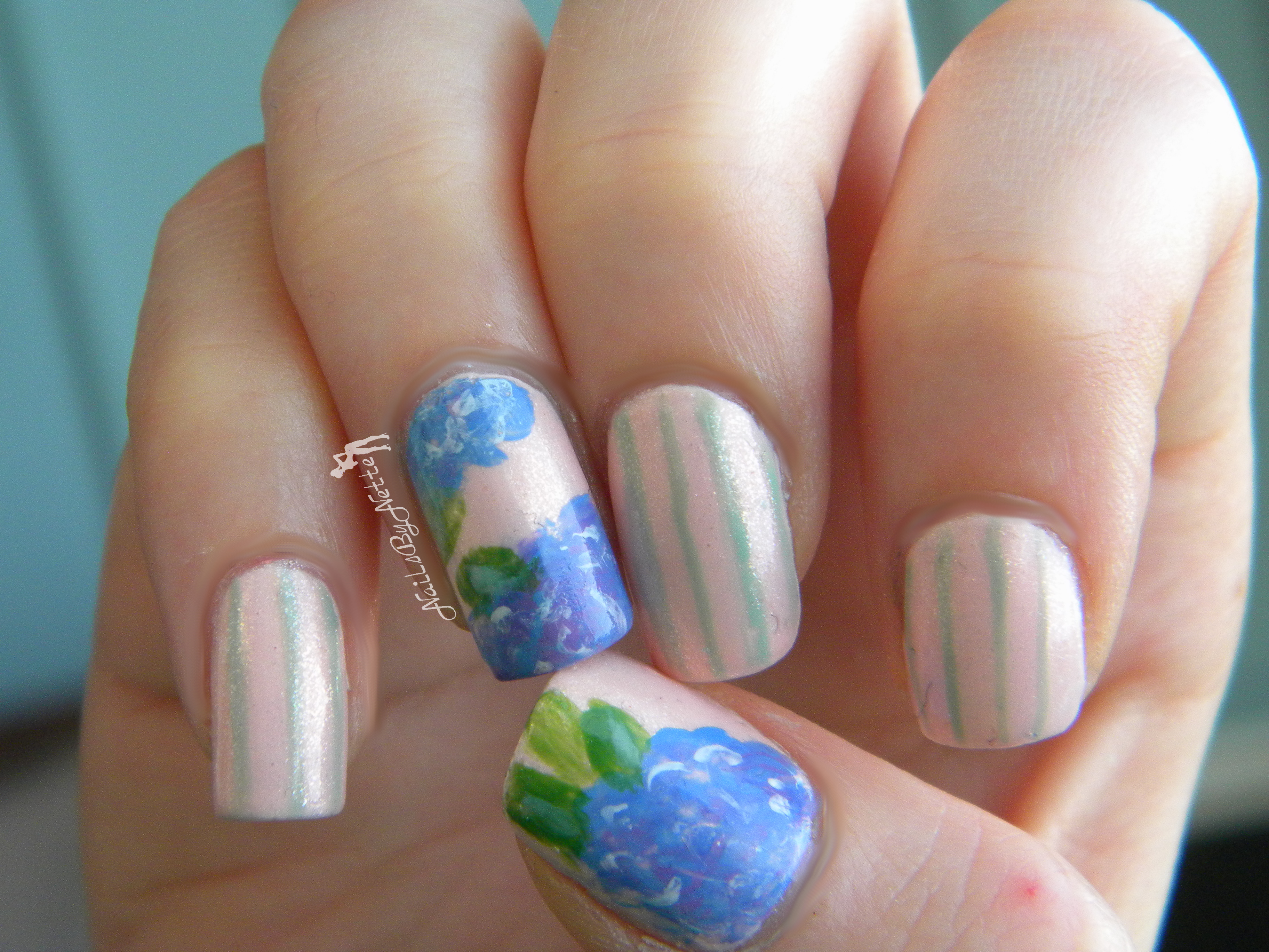 Spring Hydrangea Nails